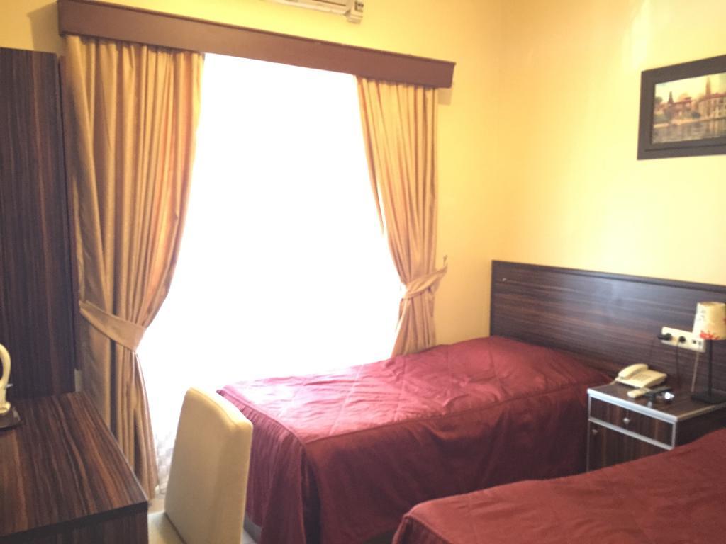 Hotel Mercan Adana Chambre photo